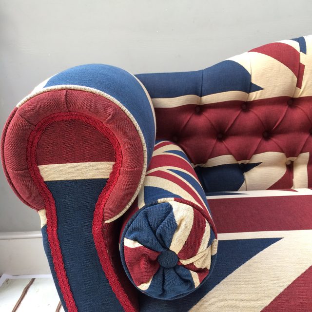 Winston Union Jack Sofa NapoleonRockefeller Vintage and retro